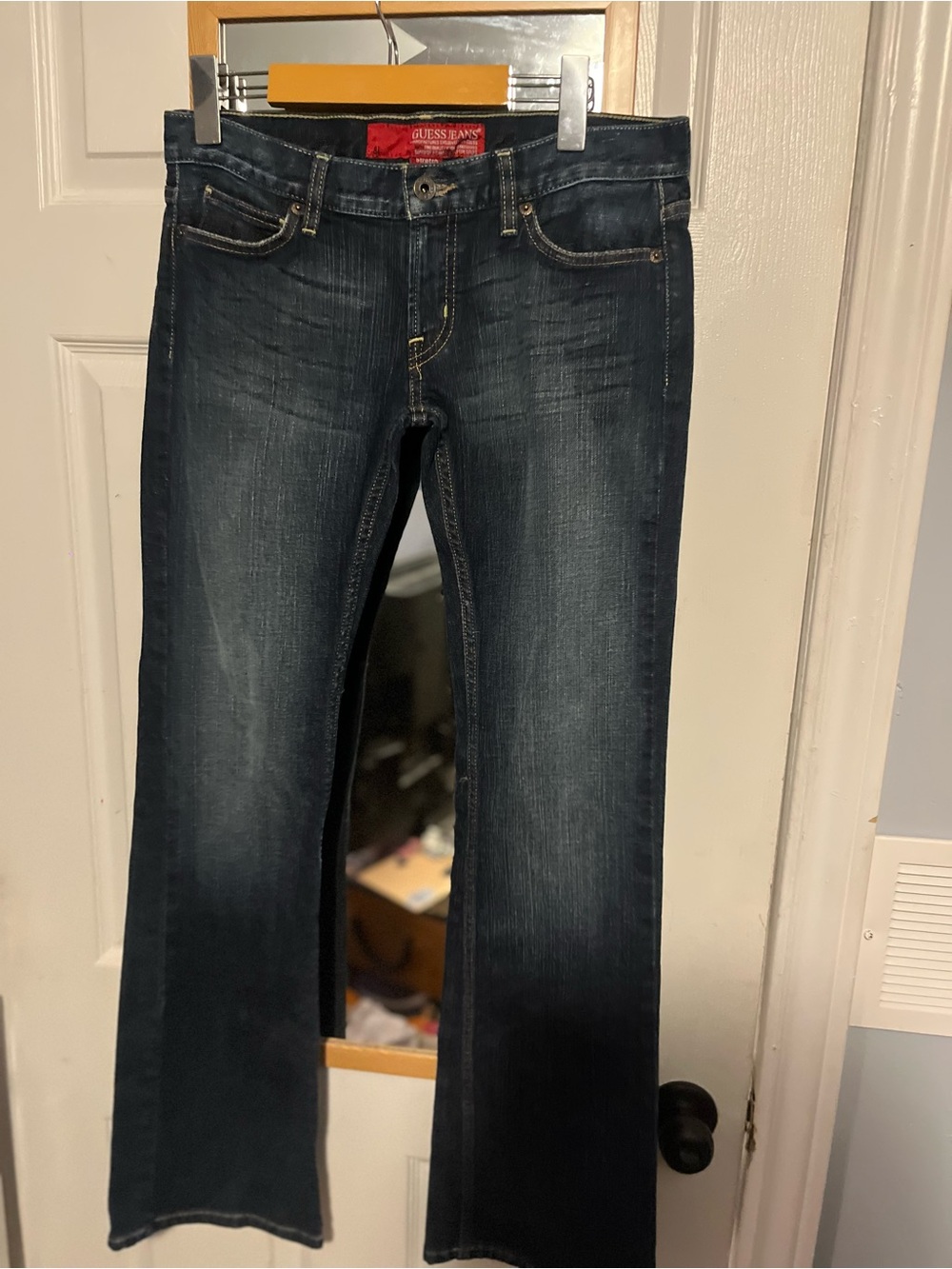 Size 29 Guess Women’s Flare Jeans in Dark Denim, Y2K Jeans